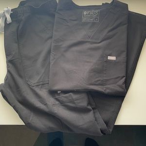 Men’s Medium Black FIGS scrubs set